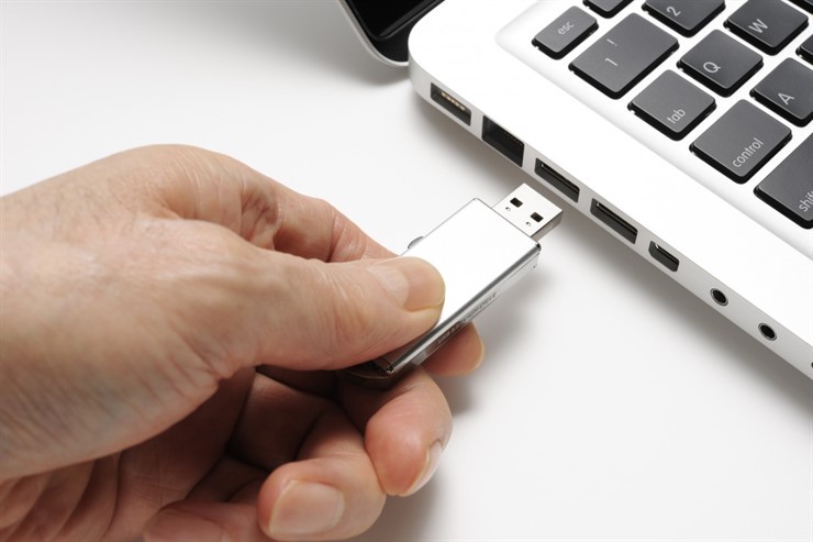 format usb for mac installation from pc
